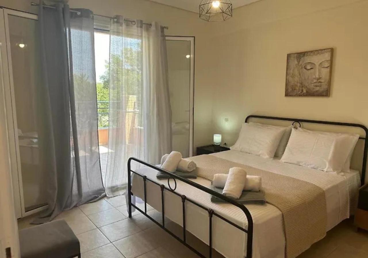 Vaios Villa Kouramaditika